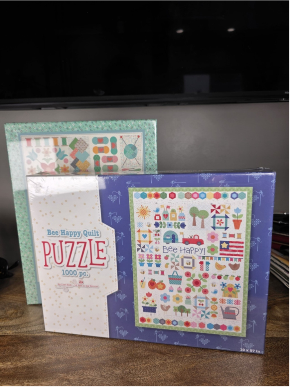 Lori Holt Puzzle Lot 2 Bee Happy Stitch Quilt 1000 Piece Sealed Quilting Sewing
